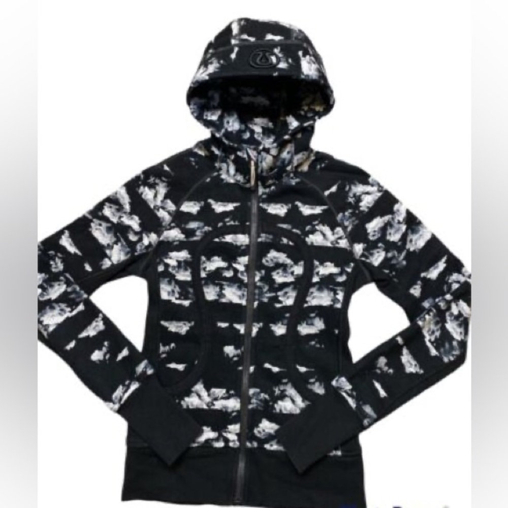 Lululemon Scuba II Hoodie Size 6